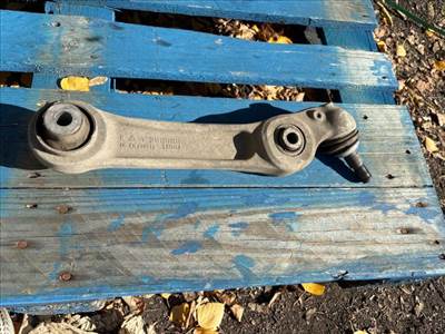 BMW 5 Touring (F11) Jobb első Lengőkar