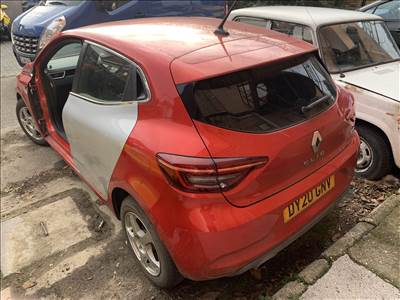 Renault Clio V csomagtérajtó hátulja hátfal lökhárító 