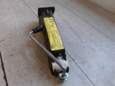 SEAT LEON 99- Autóemelő