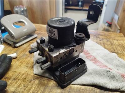 SsangYong Korando 2010- ABS kocka 4892034000