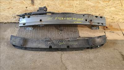 2015 Nissan Qashqai elsö lökháritó merevitő 