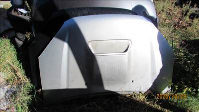 Toyota RAV4 (XA20) motorháztető (114)