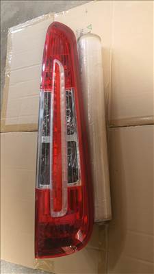2008 Ford C-Max jobb hátsó lámpa.