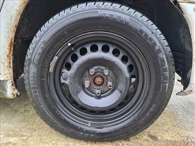 MERCEDES-BENZ VITO (638) 112 CDI 2.2 (638.094) Acélfelni Szett Gumival #43832# A2044001002