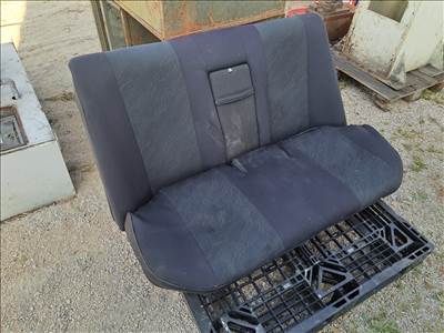 Eladó Mercedes-Benz W210 W 210 hátsó ülés