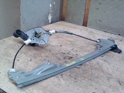 RENAULT MODUS 04.09.01-08.03.31 Bal hátsó ablakemelő szerkezet mechanikus
