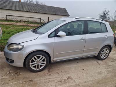 Volkswagen Golf VI bontott alkatrészei CAX, LKM, LA7W 