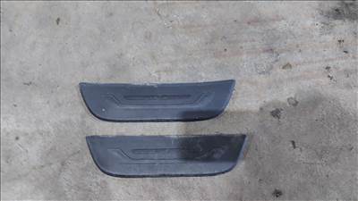 KIA Cee’d Ceed 12 Hátsó ajtó jobb bal műanyag küszöb díszléc elem 0330 85888a2000