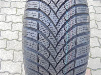 Új 1db 215/65 R 16-os Semperit téli gumi eladó