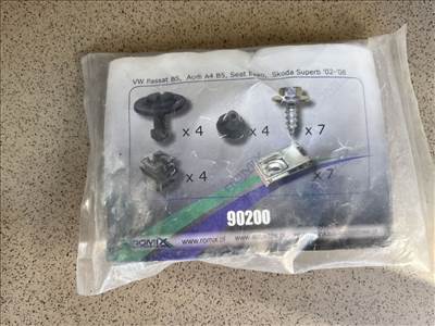 Volkswagen Golf IV, Audi A4 (B5 - 8D) motorburkolat patent 