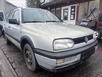 Volkswagen Golf III 1.4i bontott alkatrészei