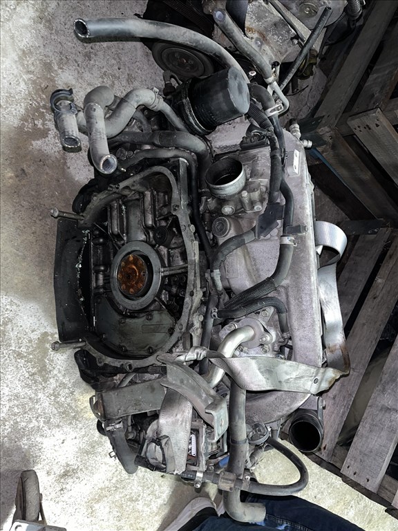Subaru Legacy IV. 2.0D 150LE motor ee20zldylb4e 2. kép