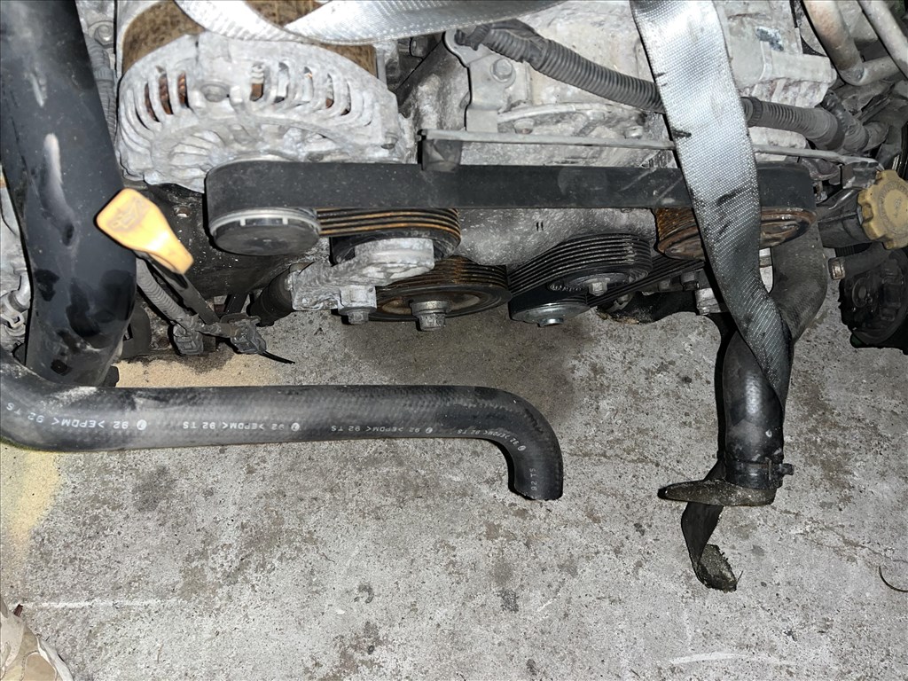 Subaru Legacy IV. 2.0D 150LE motor ee20zldylb4e 6. kép