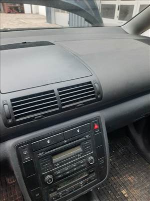Vw Sharan Seat Alhambra 1.9pdtdi műszerfalrekeszek eladók!