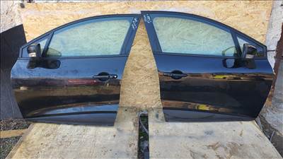 2013 Renault Clio 4  karosszéria alkatrészek 