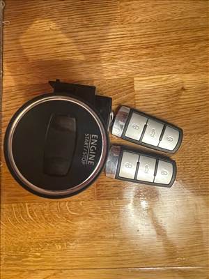 Volkswagen Passat B6 2.0 CR TDi GYÚJTÁSKAPCSOLÓ  3C0905843 R  / 2 DB kULCCSAL