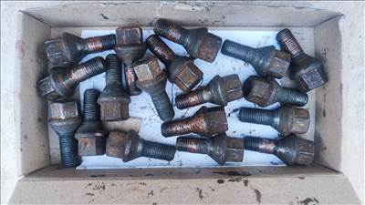 Kerékcsavar 18db / M12X1,25X22 CH17