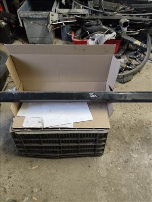 Renault Koleos I Jobb küszöb spoiler 