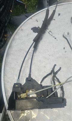 Chevrolet Epica Ajtózár zárszerkezet 