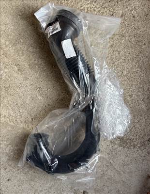 Mitsubishi ASX, Mitsubishi Outlander III levegőcső  1505a602