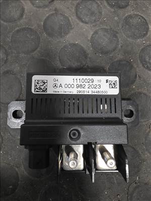 Mercedes ML-osztály W166 Segéd akkumulátor relé  a0009822023