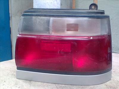 TOYOTA COROLLA AE/EE 92.05-97.04 Jobb hátsó lámpa