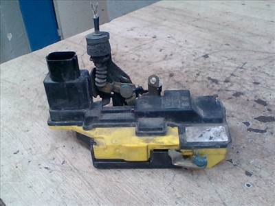 VOLVO S80 98.05.01-06.02.28 Bal hátsó ajtó zárszerkezet központi záras