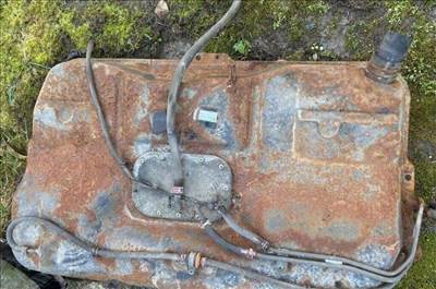 Suzuki Swift tank + ac pumpa