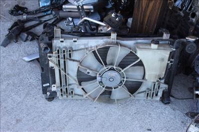 Toyota Corolla (E120/E130) Hűtő szett  221726223