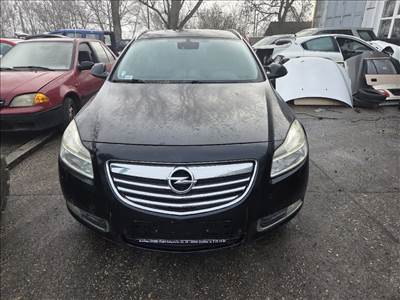 Opel Insignia A 2.0 CDTI motorháztető 