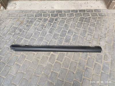 LAND ROVER RANGE ROVER EVOQUE Jobb Küszöb Légterelő