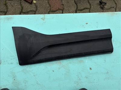 Volvo XC40 Jobb hátsó ajtódíszléc 31448319