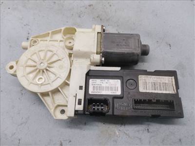 RENAULT LAGUNA III (BT0/1) 2.0 dCi (BT0M/ BT0N/ BT19) Bal első Ablakemelő Motor #43532# 5556210200