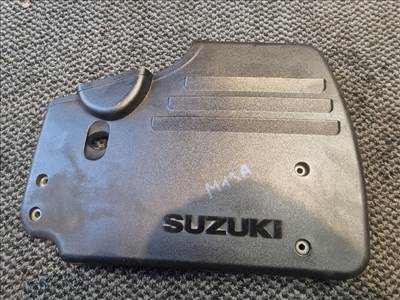 SUZUKI LIANA Felső Motorburkolat