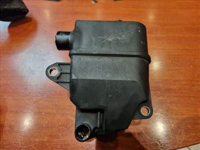 Volvo S60, V70, C70, S70, S80 olajleválasztó (motorkód: B5204T5) 8692211