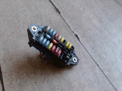 SUZUKI IGNIS Biztosítéktábla BCM BSI BSM SAM GEM modul 