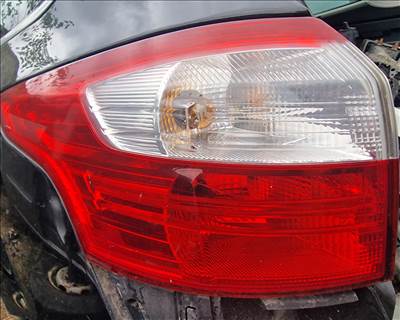 Ford Focus Mk3 Focus Mk3 kombi hátsó lámpák!