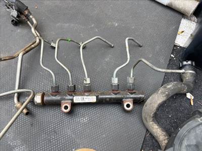 Citroën C4 Picasso I CITROËN C4 PICASSO Közösnyomócső 9807070880