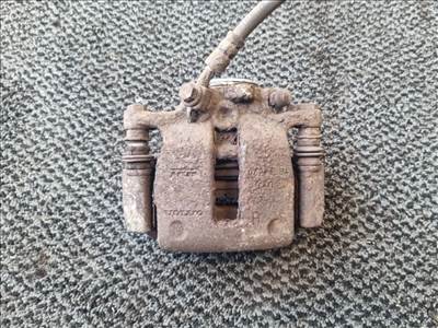 VOLVO S80/V70 Jobb hátsó Féknyereg Munkahengerrel 8603754