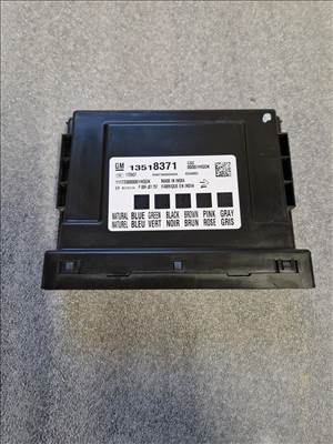 OPEL ASTRA K BCM 13518371