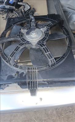 Nissan X-Trail (T30) Hütöventilátor 