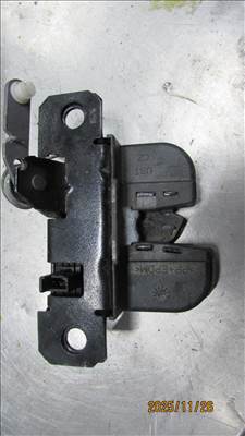 Volkswagen Passat B5 Csomagtér ajtó zár 