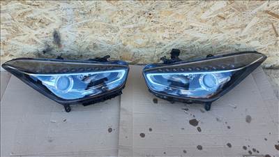 2016 Hyundai i40 faceliftes fényszóró 