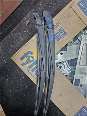 Toyota RAV4 (XA20) Hátsó ablaktörlő kar 