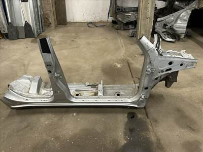 Toyota RAV4 (XA20) Jobb Küszöb