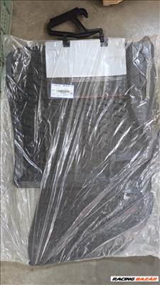 Audi q7 4m gyári gumiszőnyeg 4m1061501