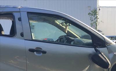 Toyota Aygo-X 2025. Jobb első ajtóűveg