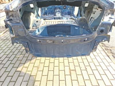 Jaguar xf 4 ajtós hátfal