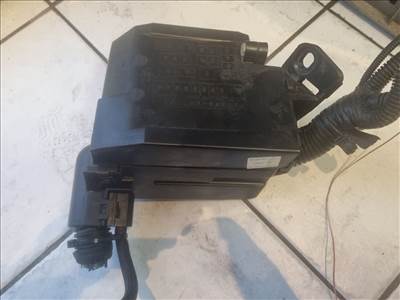 FIAT ABARTH 500 / 595 / 695 Biztosítéktábla Motortér