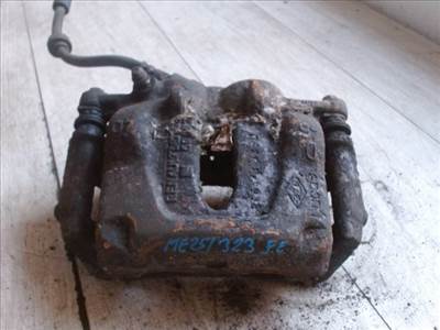 RENAULT Trafic 2006.08.01-2014.04.30 Jobb első féknyereg munkahengerrel